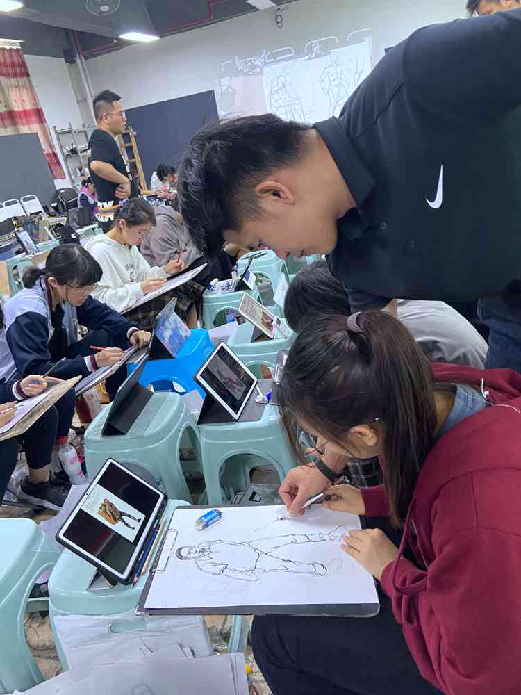 經過廣州美術高考班圍墻魔鬼特訓后的你們！聯考一定必勝，04