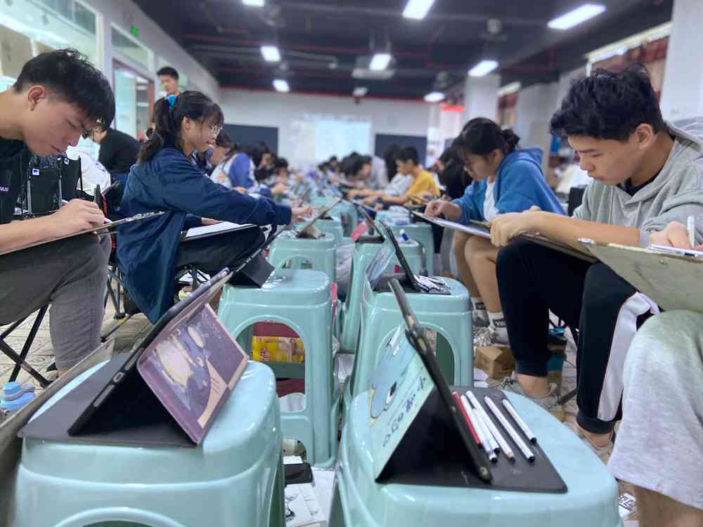 經過廣州美術高考班圍墻魔鬼特訓后的你們！聯考一定必勝，11